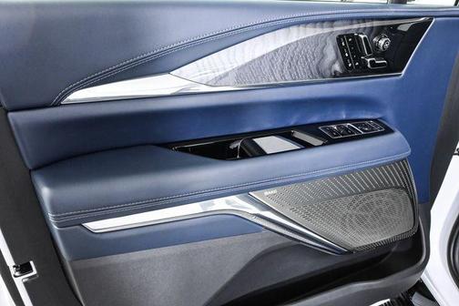 2025 Cadillac Escalade IQ SPORT 2