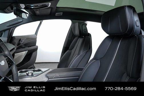 2025 Cadillac OPTIQ Luxury