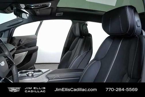 2025 Cadillac OPTIQ Luxury