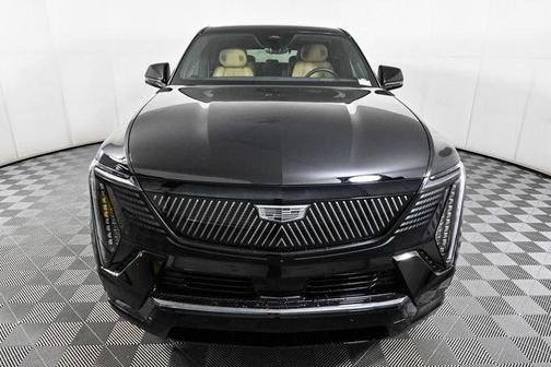 2025 Cadillac Escalade IQ 2