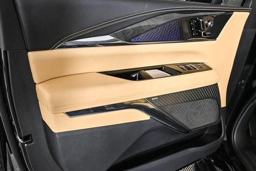 2025 Cadillac Escalade IQ 2