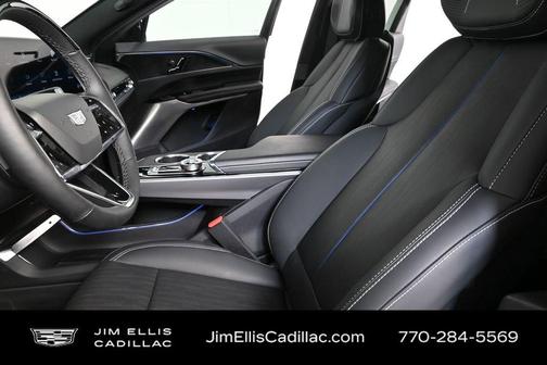 2024 Cadillac LYRIQ Sport