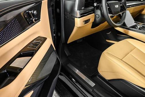 2025 Cadillac Escalade IQ 2