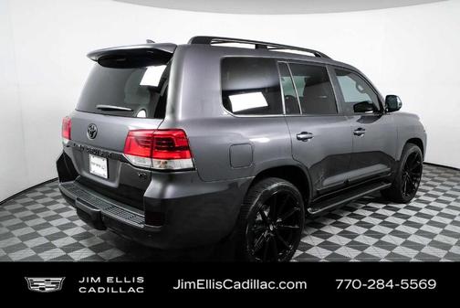 Magnetic Gray Metallic 2021 Toyota Land Cruiser