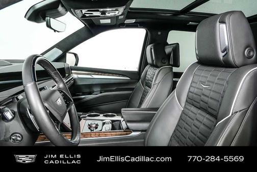 2025 Cadillac Escalade Sport Platinum