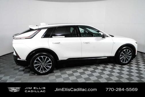 Crystal White Tri-Coat 2024 Cadillac LYRIQ Sport