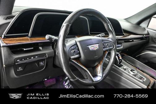2022 Cadillac Escalade Luxury