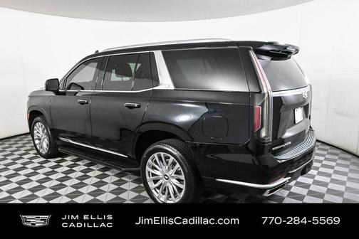 2022 Cadillac Escalade Luxury