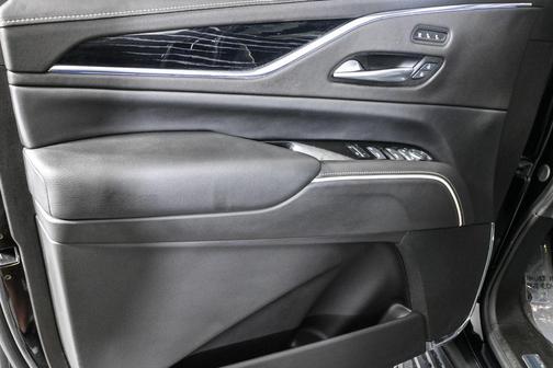2024 Cadillac Escalade Sport