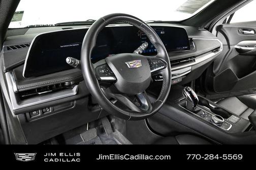 2025 Cadillac XT4 Premium Luxury