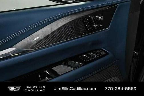 2025 Cadillac Escalade IQ Luxury 2