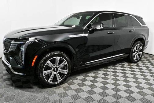 2025 Cadillac Escalade IQ Luxury
