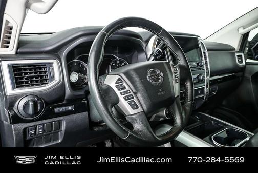 2020 Nissan Titan SV