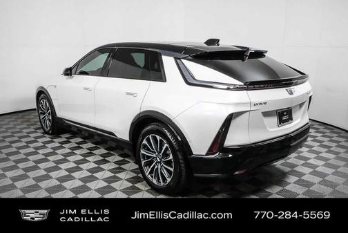 2024 Cadillac LYRIQ Sport