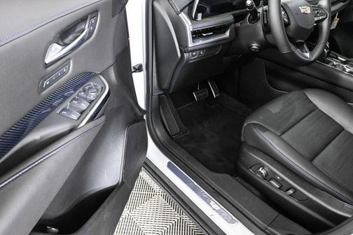 2025 Cadillac XT4 Sport