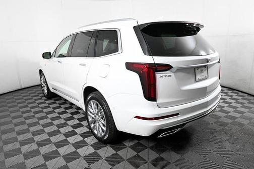 2025 Cadillac XT6 Premium Luxury FWD