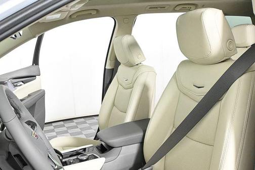 2025 Cadillac XT6 Premium Luxury FWD