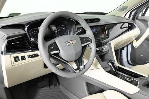 2025 Cadillac XT6 Premium Luxury FWD