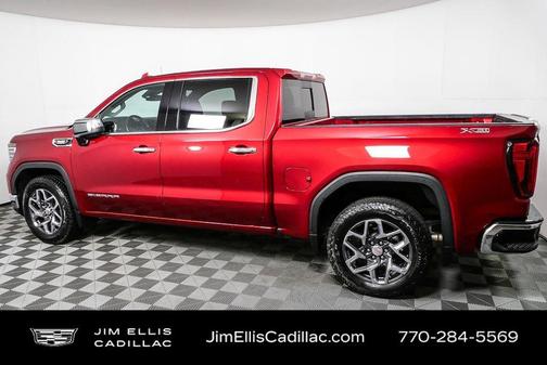 2022 GMC Sierra 1500 SLT