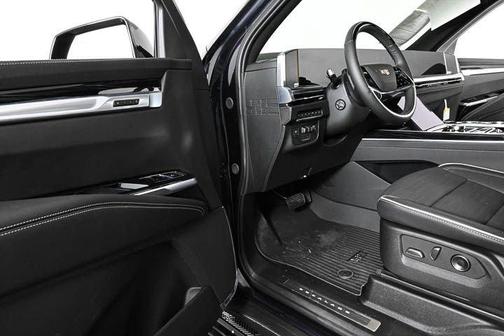 2025 Cadillac Escalade Sport