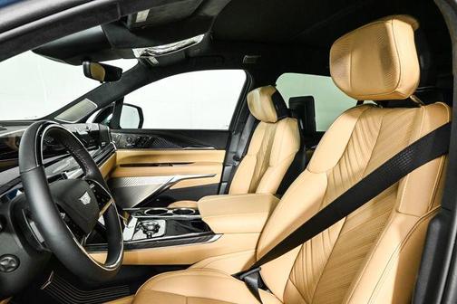 2025 Cadillac Escalade IQ 2