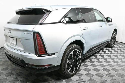 2025 Cadillac Escalade IQ 2