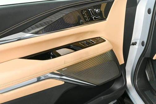 2025 Cadillac Escalade IQ 2