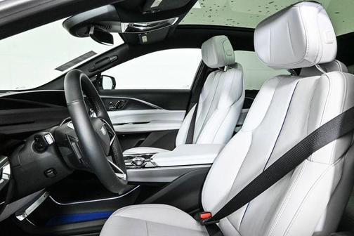 2025 Cadillac LYRIQ Luxury