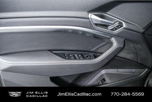 2021 Audi e-tron Premium