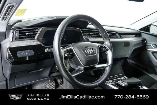 2021 Audi e-tron Premium