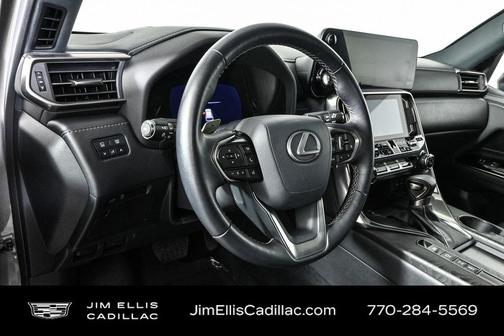 2023 Lexus LX 600 Premium