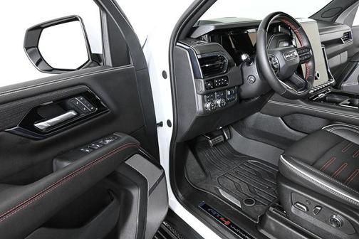 2025 GMC Yukon XL AT4 Ultimate