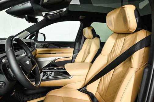 2025 Cadillac Escalade IQ 2