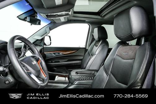 2017 Cadillac Escalade ESV Luxury