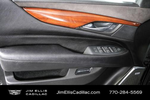 2017 Cadillac Escalade ESV Luxury