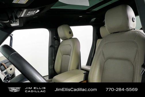 2023 Land Rover Defender 110 SE