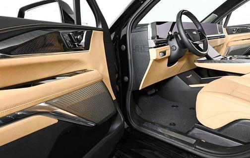 2025 Cadillac Escalade IQ 2