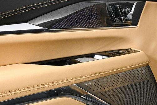 2025 Cadillac Escalade IQ Luxury