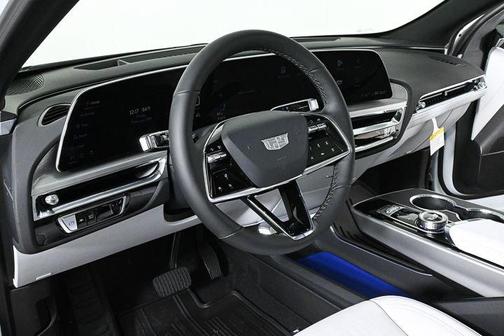 2025 Cadillac LYRIQ Luxury