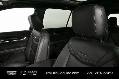 2025 Cadillac XT6 Premium Luxury FWD