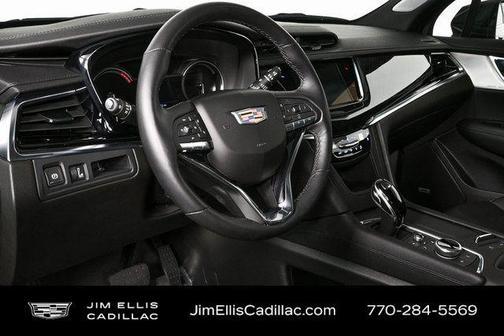 2025 Cadillac XT6 Premium Luxury FWD