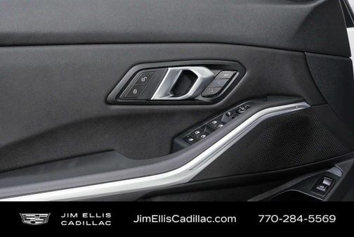 Mineral White Metallic 2025 BMW 330 i xDrive