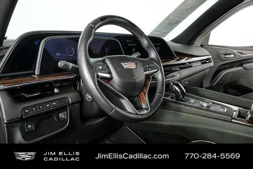 2024 Cadillac Escalade ESV Premium Luxury