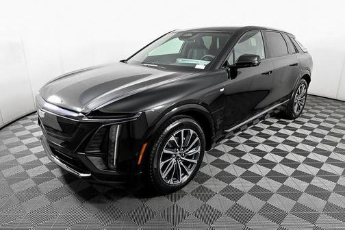2025 Cadillac LYRIQ Sport