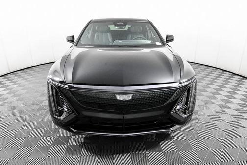 2025 Cadillac LYRIQ Sport