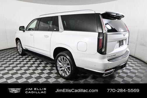 2022 Cadillac Escalade ESV Premium Luxury