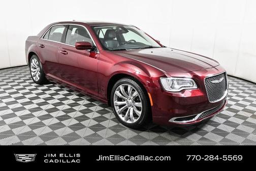 2016 Chrysler 300 Limited