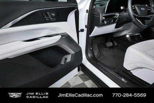 Crystal White Tri-Coat 2024 Cadillac LYRIQ Sport