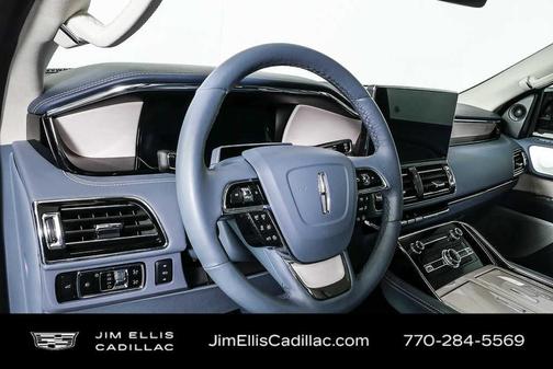 2024 Lincoln Navigator L Black Label