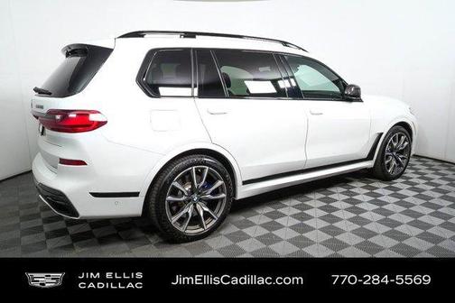 2022 BMW X7 M50i